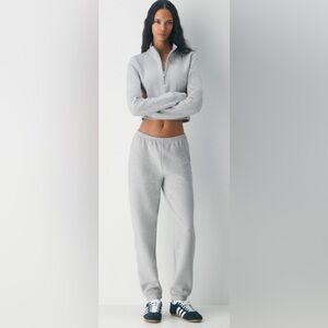 Aritzia Cozy Snug Jogger